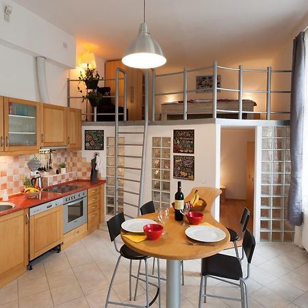 Feel At Home Apartment Budapeste Exterior foto